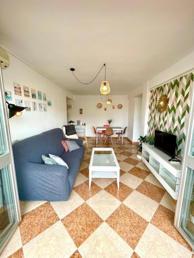 El Barquito De Mateo Apartment Torre Del Mar Luaran gambar