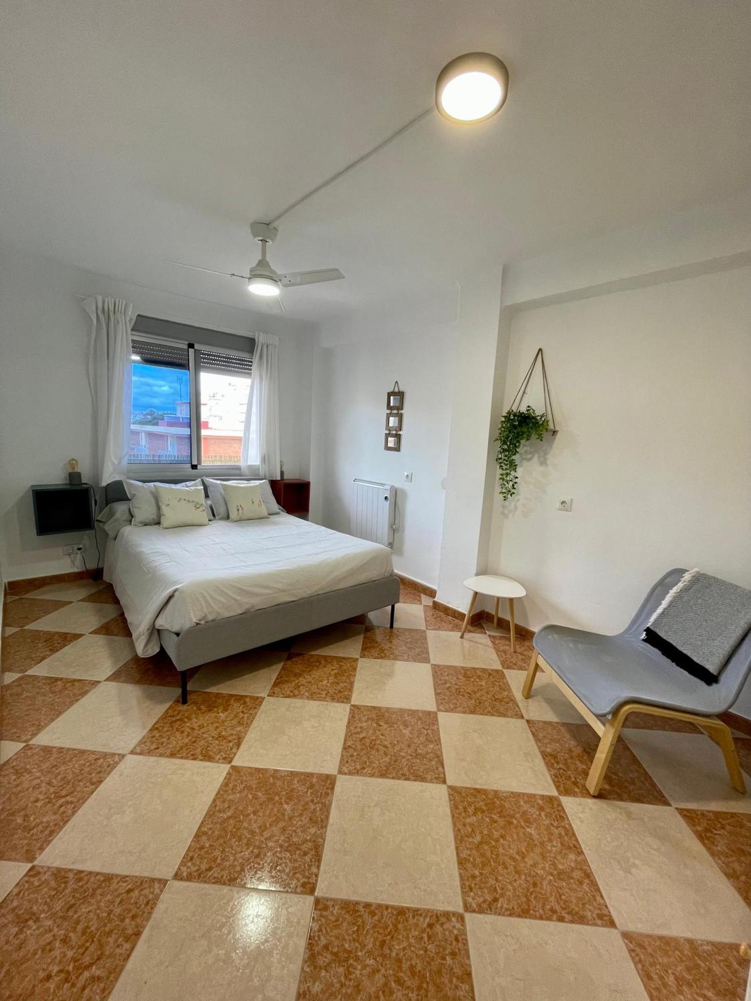 El Barquito De Mateo Apartment Torre Del Mar Luaran gambar